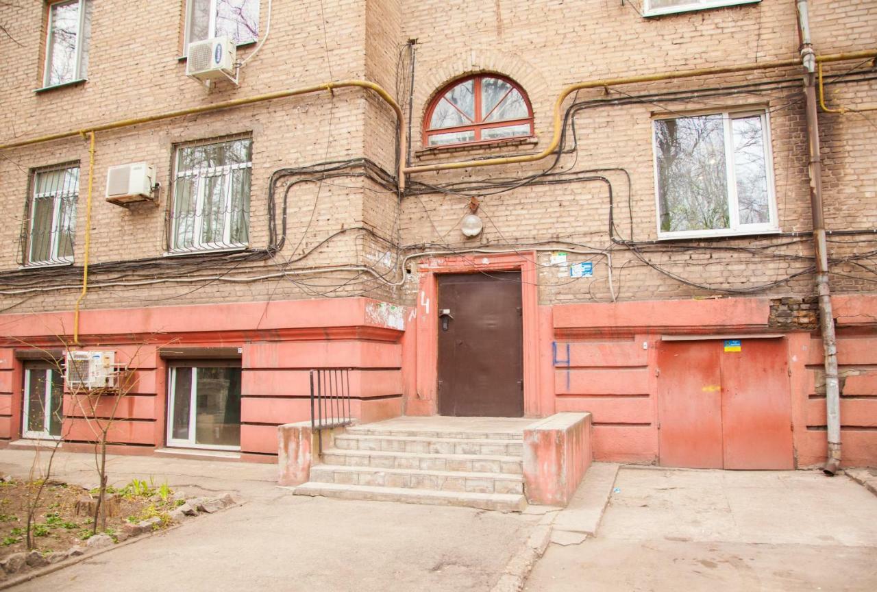 Apartment On Stalevariv Street 7 Zaporizhia المظهر الخارجي الصورة