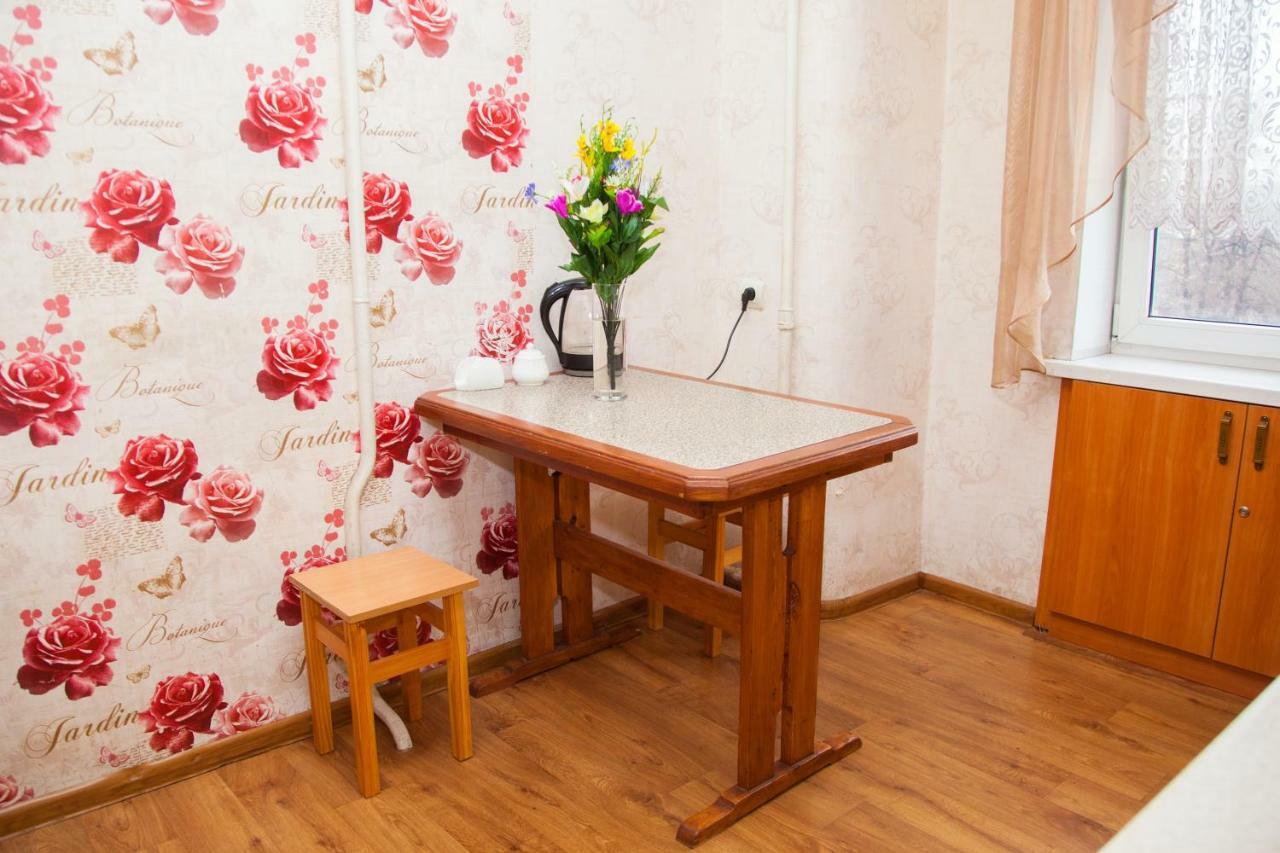 Apartment On Stalevariv Street 7 Zaporizhia المظهر الخارجي الصورة